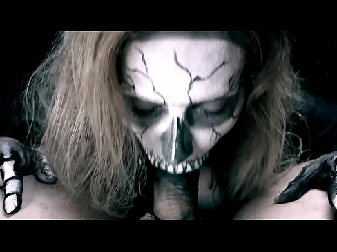 ❤️ ສາວ Demon ດູດ cock ກັບປາກສີດໍາຂອງນາງແລະກືນ cum. ຮູບໂປ້ fb ຢູ່ພວກເຮົາ ﹏